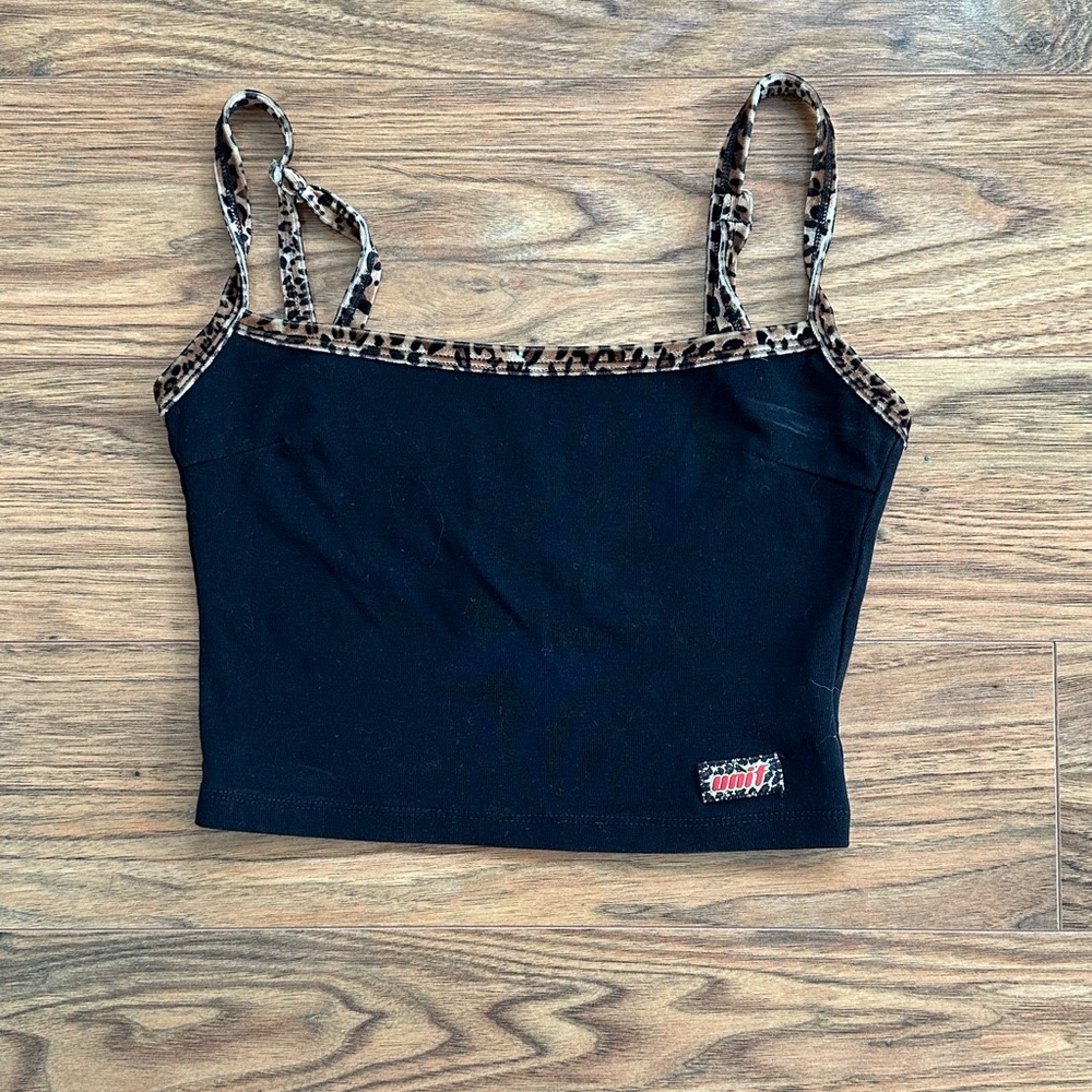 UNIF TO GO TANK